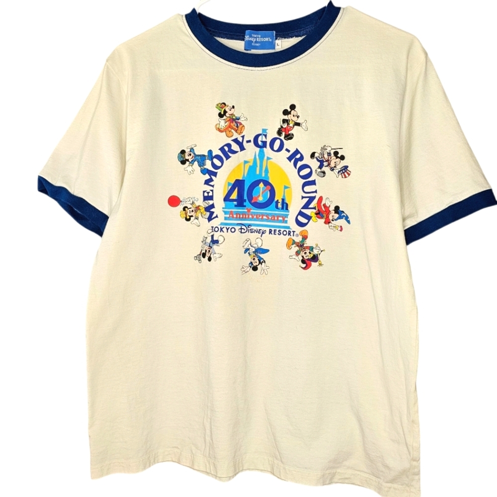 Tokyo Disneyland 40th Memory Go Round Mickey Mouse Tee Shirt Large Runs SMALL